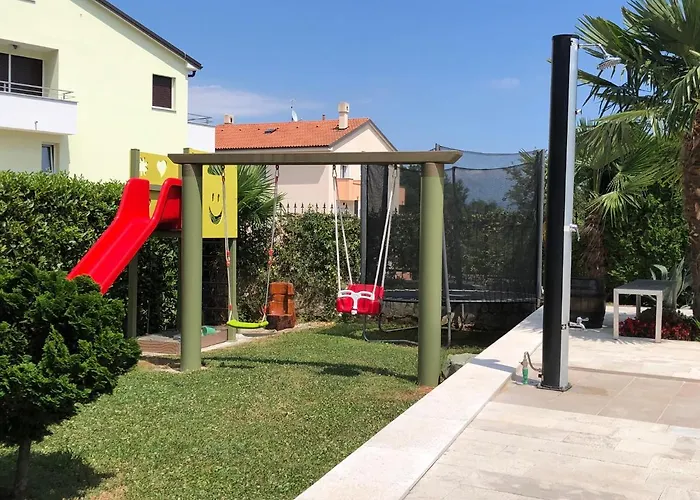 Ucka Апартаменты *